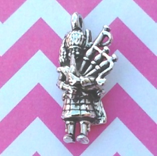 Bagpiper Charm