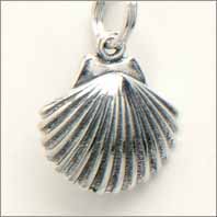 Clam Shell Charm